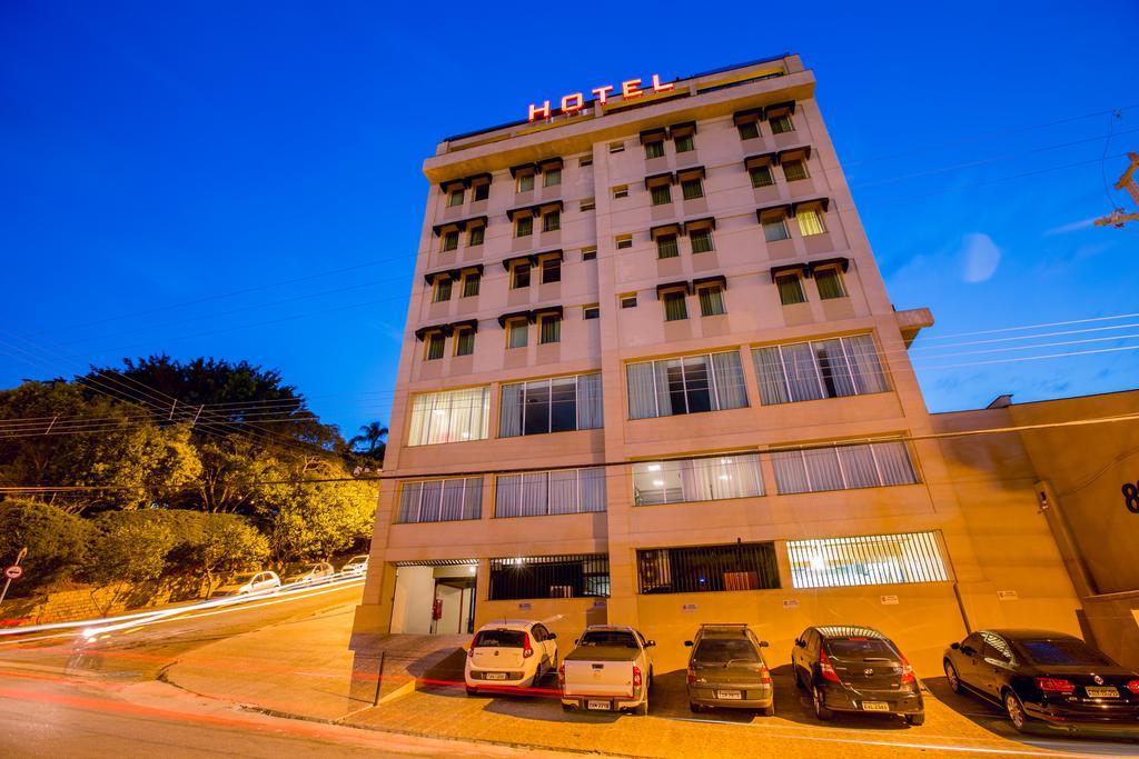 Padom Business Hotel Braganca Paulista Bagian luar foto