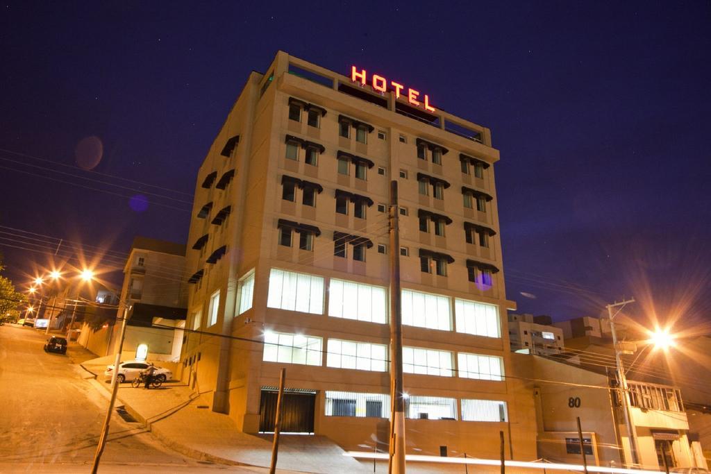 Padom Business Hotel Braganca Paulista Bagian luar foto